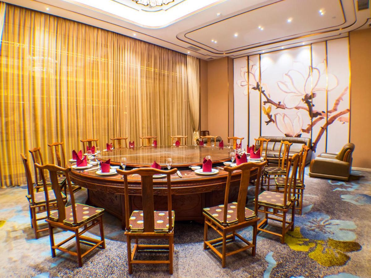 Zhongshan Guzhen Huayu Landmark Hotel Экстерьер фото