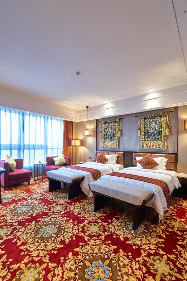 Zhongshan Guzhen Huayu Landmark Hotel Экстерьер фото