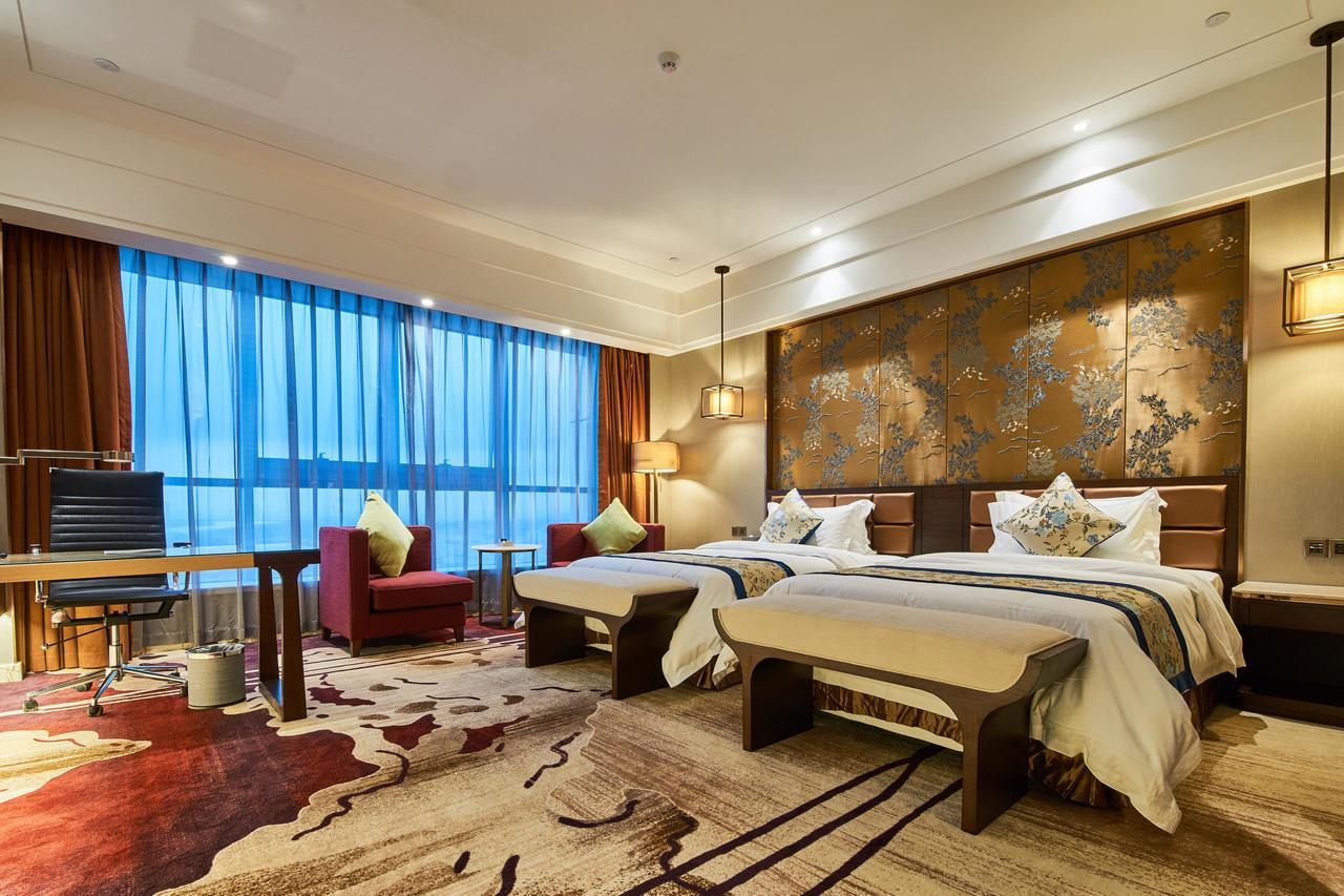 Zhongshan Guzhen Huayu Landmark Hotel Экстерьер фото