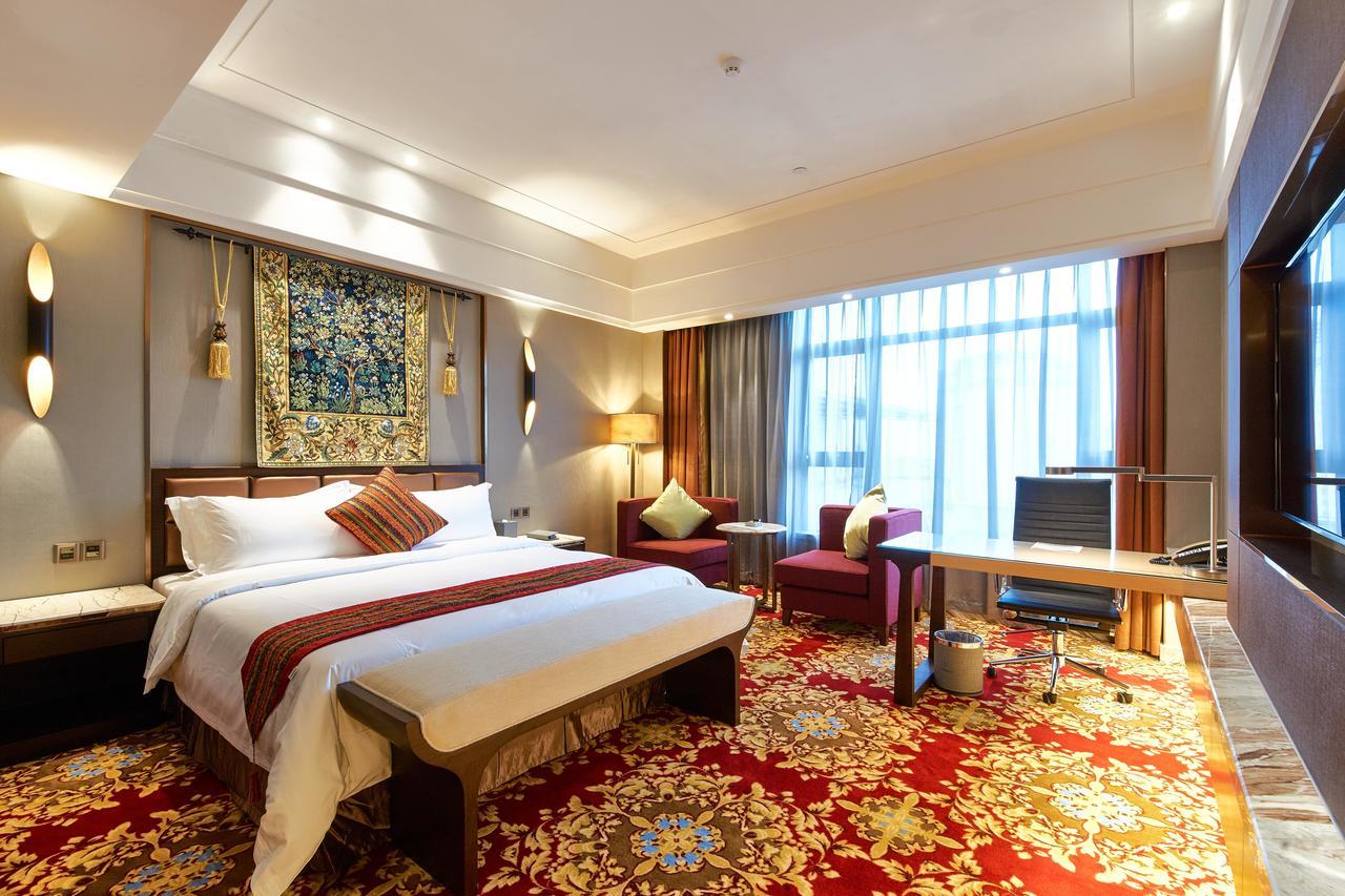 Zhongshan Guzhen Huayu Landmark Hotel Экстерьер фото
