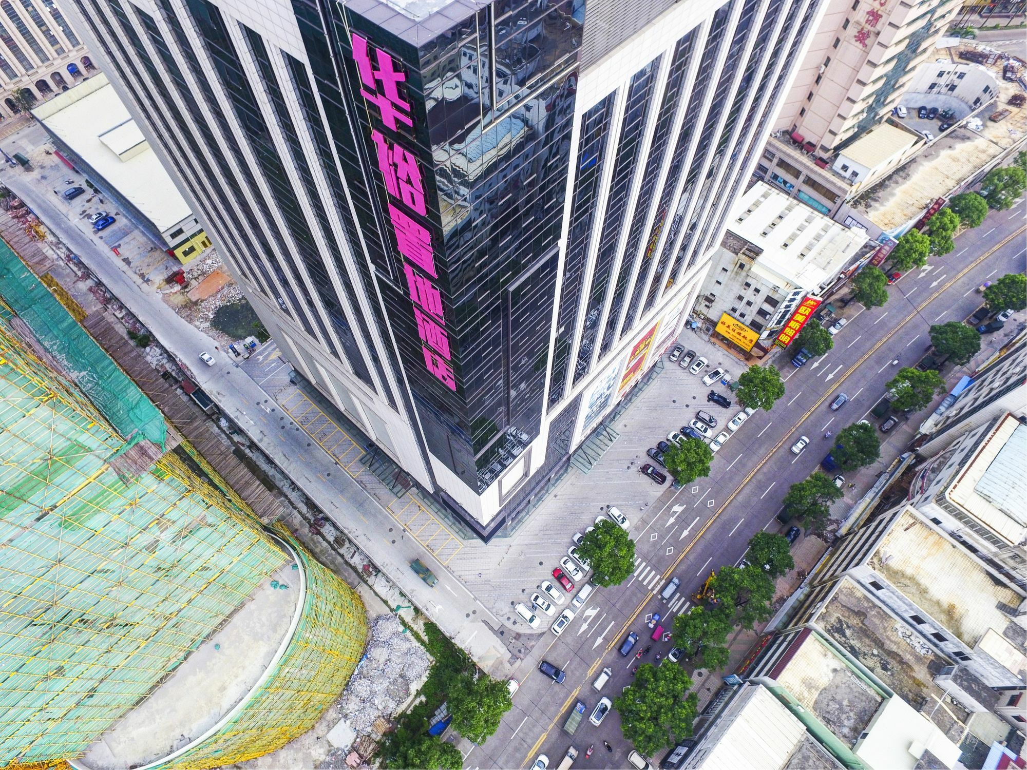 Zhongshan Guzhen Huayu Landmark Hotel Экстерьер фото